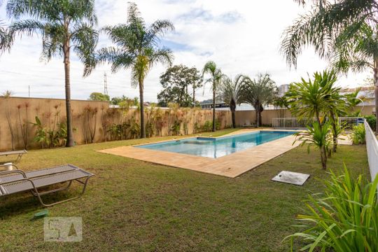 Piscina de apartamento para alugar com 2 quartos, 65m² em Rio Pequeno, São Paulo