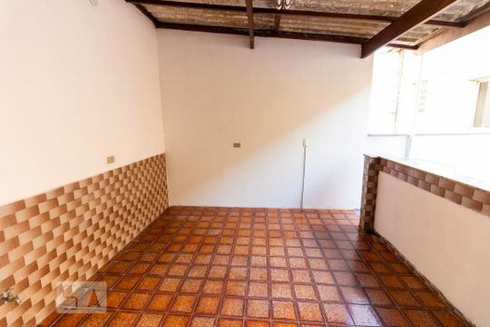Quintal de casa de condomínio à venda com 3 quartos, 230m² em Vila Maria Baixa, São Paulo