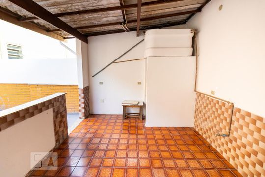 Quintal de casa de condomínio à venda com 3 quartos, 230m² em Vila Maria Baixa, São Paulo