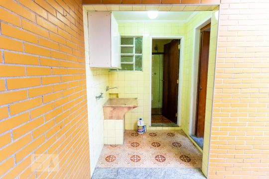 Área de Serviço de casa de condomínio à venda com 3 quartos, 230m² em Vila Maria Baixa, São Paulo