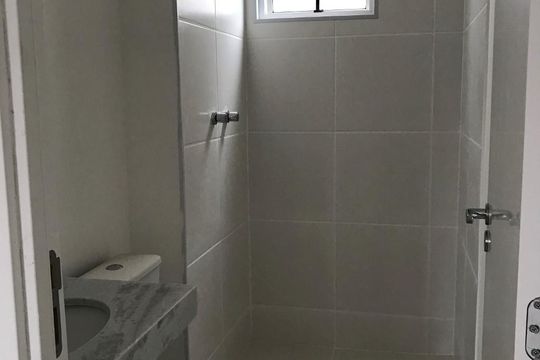 Banheiro de apartamento para alugar com 2 quartos, 111m² em Parque Rural Fazenda Santa Cândida, Campinas