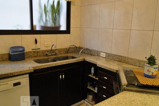 Cozinha de casa de condomínio à venda com 4 quartos, 500m² em Jardim Ampliação, São Paulo