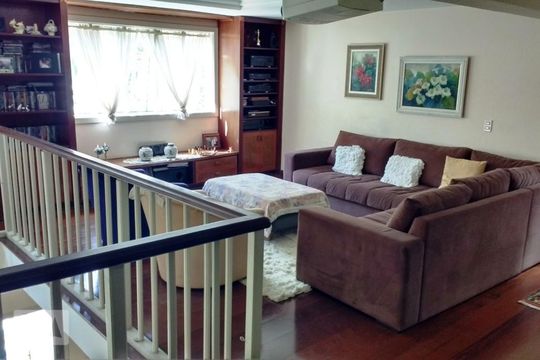 Casa de Condomínio à venda com 4 quartos, 500m² em Jardim Ampliação, São Paulo