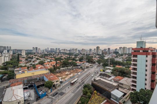 Vista de kitnet/studio para alugar com 1 quarto, 33m² em Brooklin Paulista, São Paulo
