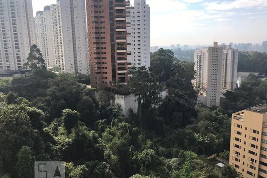 Vista do Quarto de apartamento à venda com 3 quartos, 239m² em Vila Andrade, São Paulo