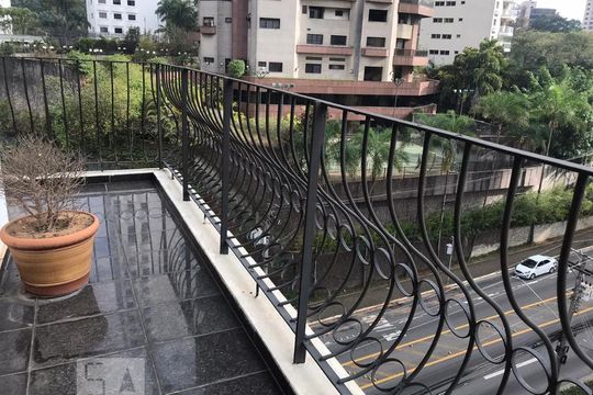 Varanda da Sala de apartamento à venda com 3 quartos, 239m² em Vila Andrade, São Paulo