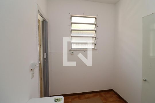 Quarto de Serviço de apartamento à venda com 3 quartos, 120m² em Jardim Guanabara, Rio de Janeiro