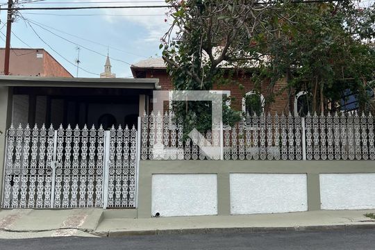 Fachada de casa à venda com 4 quartos, 300m² em Núcleo Colonial Barão de Jundiaí, Jundiaí