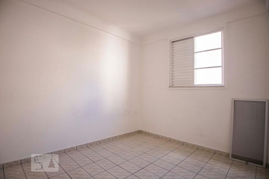quarto 1 de apartamento para alugar com 2 quartos, 51m² em Parque Residencial Vila União, Campinas