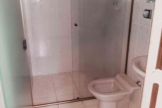 Banheiro de apartamento para alugar com 3 quartos, 96m² em Baeta Neves, São Bernardo do Campo