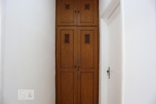 Armario de apartamento à venda com 1 quarto, 50m² em Bela Vista, São Paulo