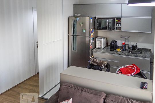 Sala de apartamento para alugar com 3 quartos, 80m² em Campininha, São Paulo