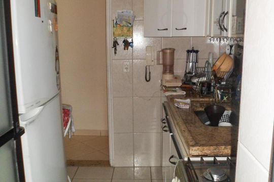 Cozinha de apartamento à venda com 3 quartos, 67m² em Vila Esperança, São Paulo