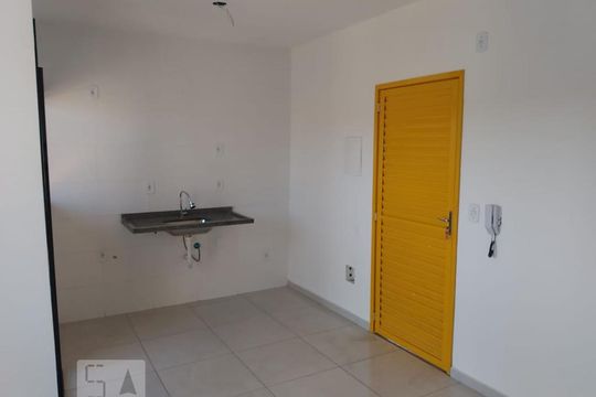 Kitnet/Studio à venda com 1 quarto, 30m² em Vila Carrão, São Paulo