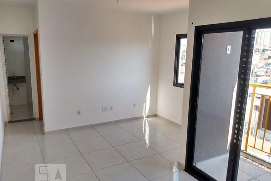 Kitnet/Studio à venda com 1 quarto, 30m² em Vila Carrão, São Paulo