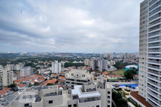 Vista de apartamento à venda com 3 quartos, 240m² em Alto da Lapa, São Paulo