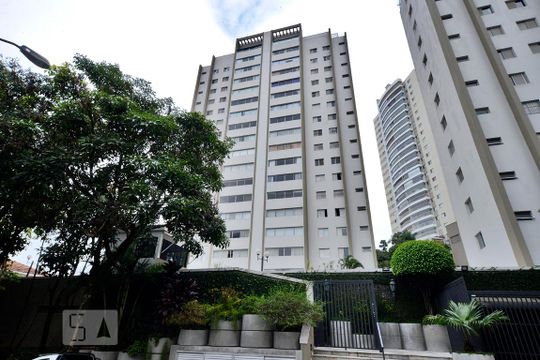 Fachada de apartamento à venda com 3 quartos, 240m² em Alto da Lapa, São Paulo