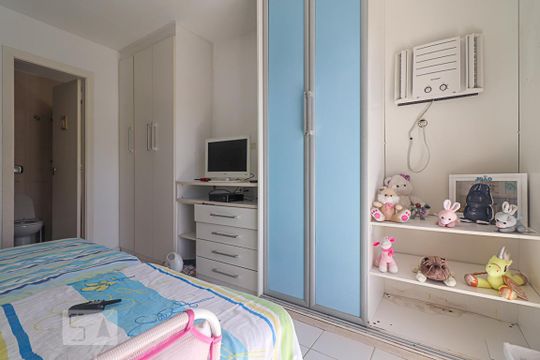 Suíte 1 de casa de condomínio à venda com 8 quartos, 500m² em Vargem Pequena, Rio de Janeiro