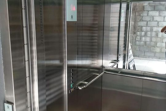 Elevador de kitnet/studio à venda com 1 quarto, 28m² em Vila Carrão, São Paulo