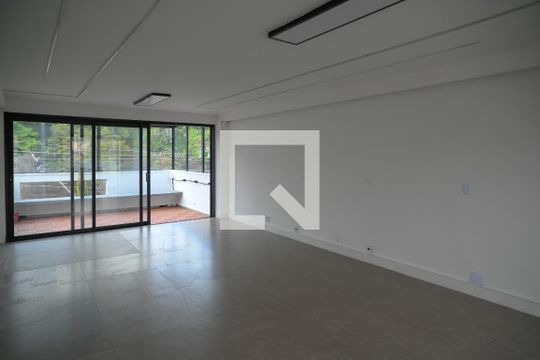 Quarto 2 de casa à venda com 3 quartos, 261m² em Aclimação, São Paulo