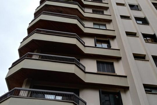 Fachada de apartamento à venda com 3 quartos, 198m² em Vila Andrade, São Paulo
