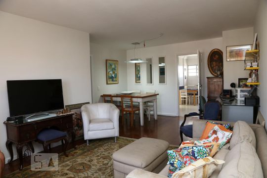 Sala de apartamento para alugar com 3 quartos, 105m² em Jardim Taboão, São Paulo