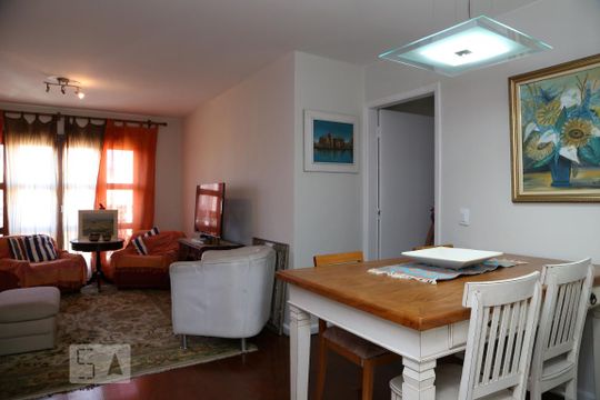 Sala de apartamento para alugar com 3 quartos, 105m² em Jardim Taboão, São Paulo