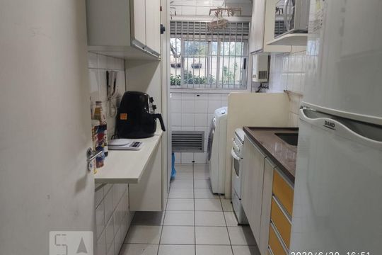 Cozinha de apartamento à venda com 2 quartos, 55m² em Vila Santa Teresa (zona Sul), São Paulo