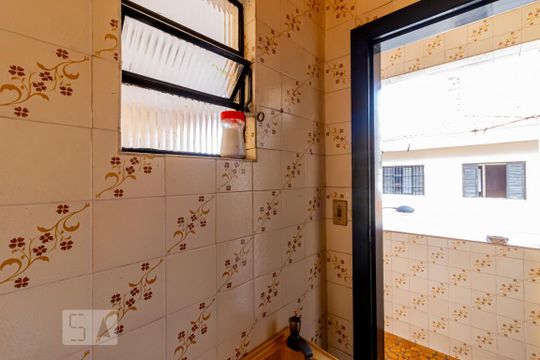 Banheiro de Serviço 2 de casa para alugar com 4 quartos, 257m² em Bosque da Saúde, São Paulo