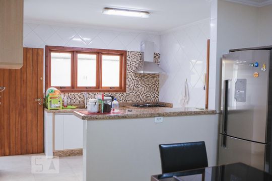 Cozinha de casa à venda com 4 quartos, 265m² em Água Fria, São Paulo