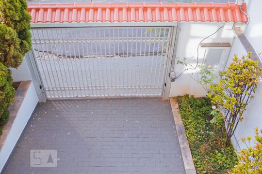 Vista de casa à venda com 4 quartos, 265m² em Água Fria, São Paulo
