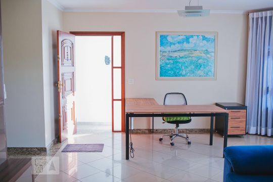 Sala de casa à venda com 4 quartos, 265m² em Água Fria, São Paulo