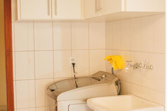 Área de Serviço de casa à venda com 4 quartos, 265m² em Água Fria, São Paulo