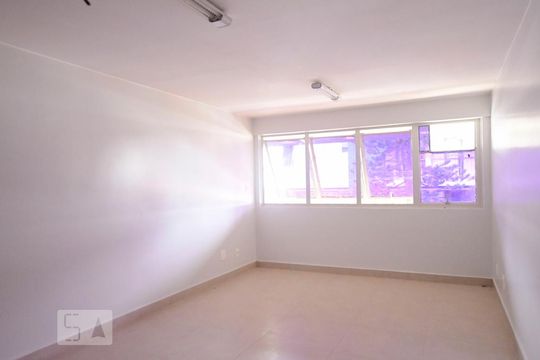 Kitnet/Studio para alugar com 1 quarto, 22m² em Asa Norte, Brasília