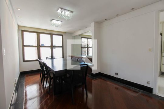 Sala de apartamento para alugar com 3 quartos, 330m² em Vila Regente Feijó, São Paulo