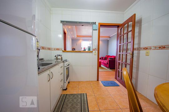 Cozinha  de apartamento à venda com 2 quartos, 78m² em Jardim do Salso, Porto Alegre