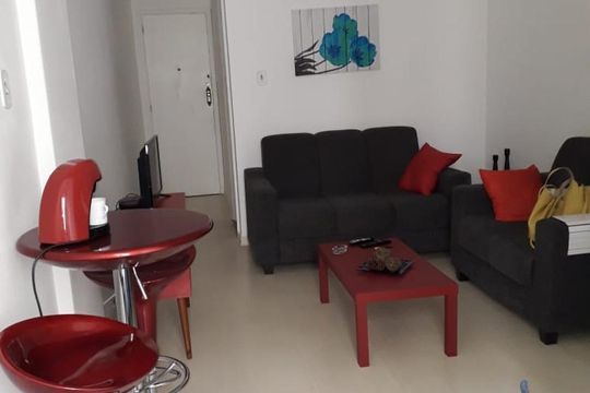 Sala de apartamento para alugar com 1 quarto, 50m² em Copacabana, Rio de Janeiro