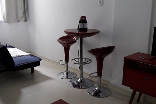 Sala de apartamento para alugar com 1 quarto, 50m² em Copacabana, Rio de Janeiro