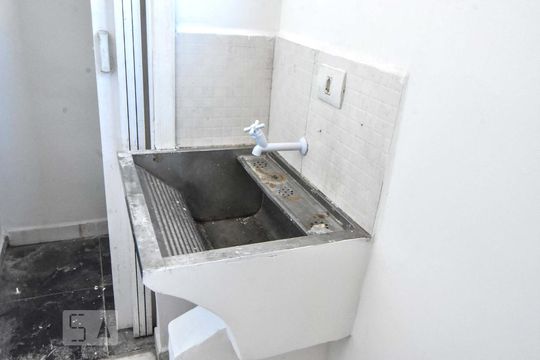 Lavanderia de kitnet/studio à venda com 5 quartos, 100m² em Santo Amaro, São Paulo