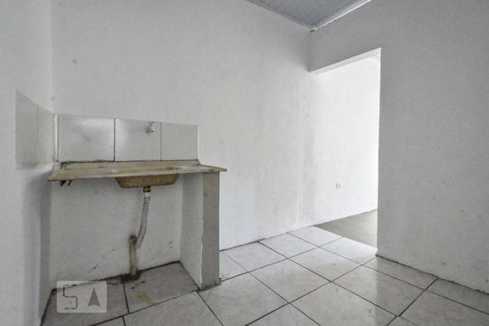 Sala  / Cozinha de kitnet/studio à venda com 5 quartos, 100m² em Santo Amaro, São Paulo