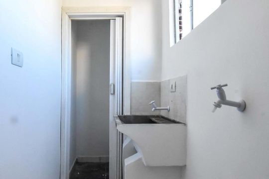 Lavanderia de kitnet/studio à venda com 5 quartos, 100m² em Santo Amaro, São Paulo