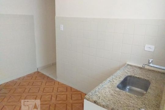 Cozinha de apartamento para alugar com 2 quartos, 80m² em Vila São Geraldo, São Paulo