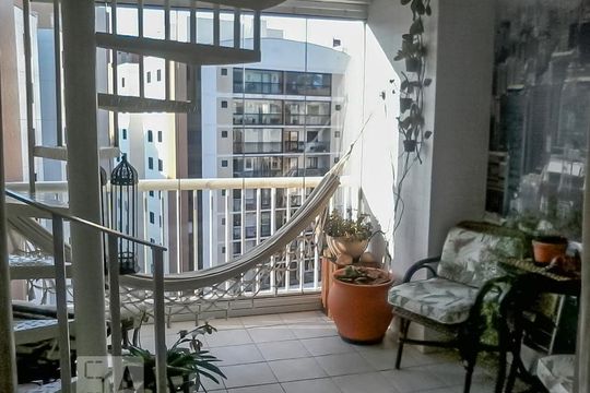 Varanda de apartamento para alugar com 2 quartos, 225m² em Cidade São Francisco, São Paulo