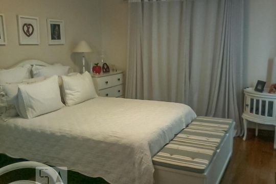 Quarto 3 de apartamento para alugar com 2 quartos, 225m² em Cidade São Francisco, São Paulo