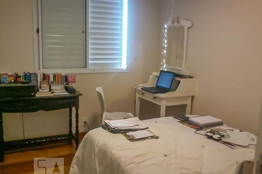 Quarto de apartamento para alugar com 2 quartos, 225m² em Cidade São Francisco, São Paulo