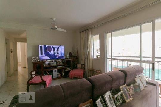 Sala de TV de apartamento à venda com 3 quartos, 99m² em Mansões Santo Antônio, Campinas
