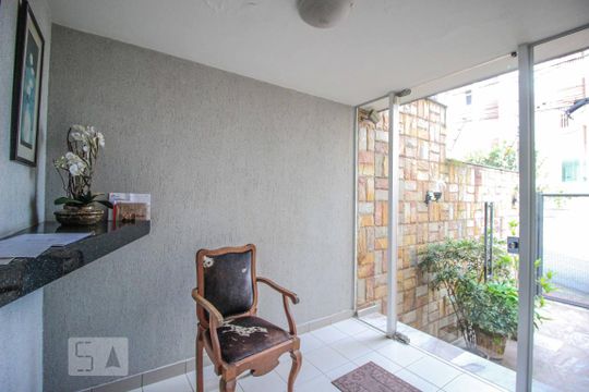 Hall de Entrada de apartamento para alugar com 5 quartos, 187m² em Santo Antônio, Belo Horizonte