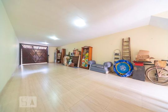 Garagem  de casa para alugar com 3 quartos, 250m² em Vila Camilópolis, Santo André