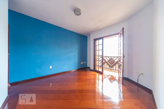 Quarto 1 de casa para alugar com 3 quartos, 250m² em Vila Camilópolis, Santo André