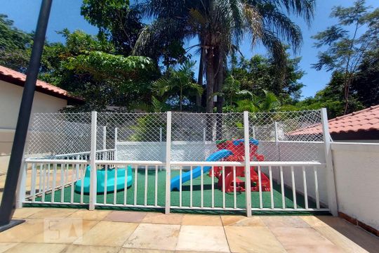 Casa à venda com 4 quartos, 180m² em Freguesia (jacarepaguá), Rio de Janeiro